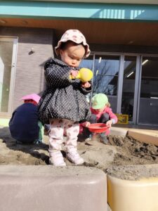 戸外遊びをしました（江藤）