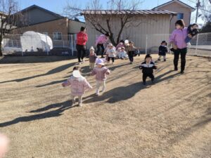 1月29日　追いかけっこしたよ☆（鈴木）