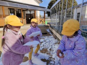 雪遊び♪（加藤）