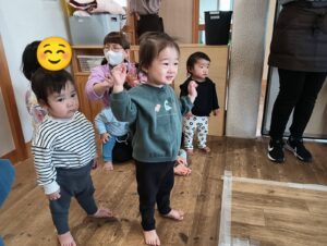 英語遊びの見学に行ってきたよ☆(鈴木)