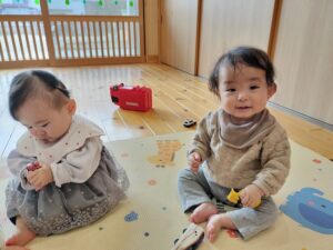 車の玩具（小原）