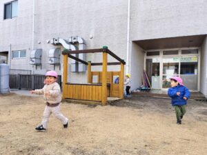 泥だんご作ったよ（大須賀）