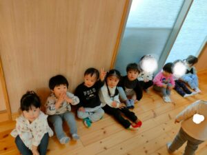 ひな祭り制作を飾ったよ！(木川)