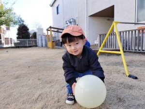 風船遊び（本郷）