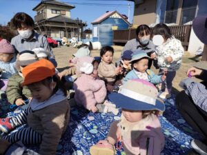 2月20日　シャボン玉をしたよ♡（鈴木）