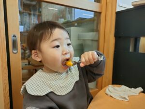 小さな手にキュン♡今日のどんぐり組（井上）