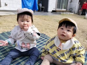 芝生の世界へ(山縣)