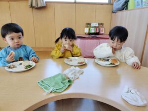 美味しい給食♪（岩上）