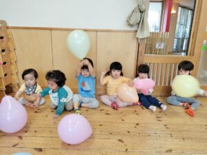 風船あそび(吉田)