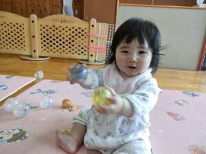 4月20日　カプセル遊び（鈴木）