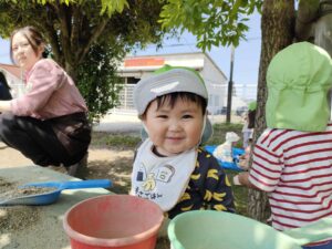砂場遊びをしたよ☆(奥田)