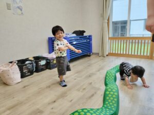 平均台であそんだよ(山縣)