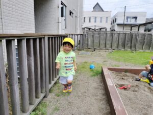 久しぶりの戸外遊び(山縣)