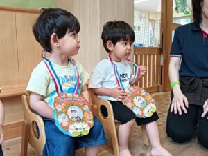 6月生まれのお友だちをお祝いしたよ！　(鈴木)
