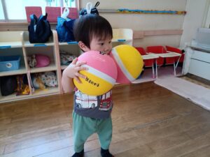 ボール遊び（佐々木）