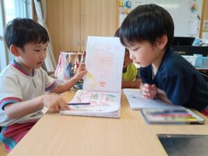 4歳、５歳クラスの午後の様子(福永)