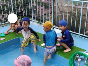 プール遊び、水遊び（奥津）