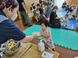 6月２４日のてんとうむしキッズじゃがいも掘り♪（黒川）