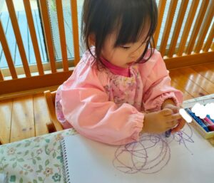お絵描きと制作をしたよ！（西山）