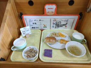 今日の給食☆(こがねい)