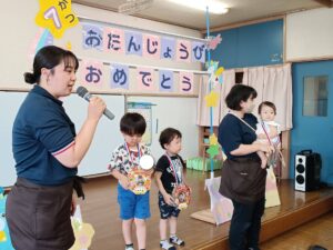 7月の誕生会(大島)