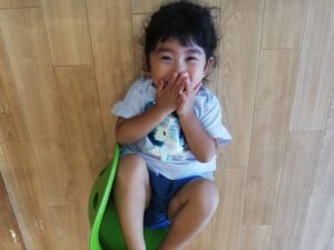 ホールで遊んだよ☆（松枝）