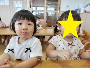 朝のおやつとプール遊び♪（吉成）