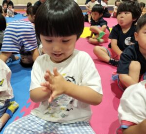 8月の誕生会に参加したよ♪(齋藤)