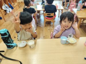 みんなで食べると美味しいね♪(廣瀧)
