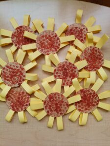 「ひまわり」制作をしました♪（入野）