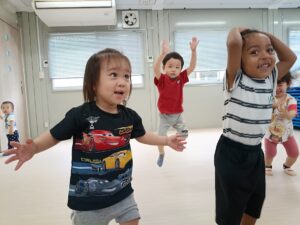 ボール遊び(阿部)
