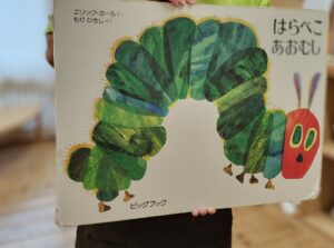 大きな絵本！（吉田）