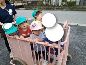 公園で遊んだよ！(鳥居)