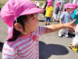 何を見ているのかな？(山口)
